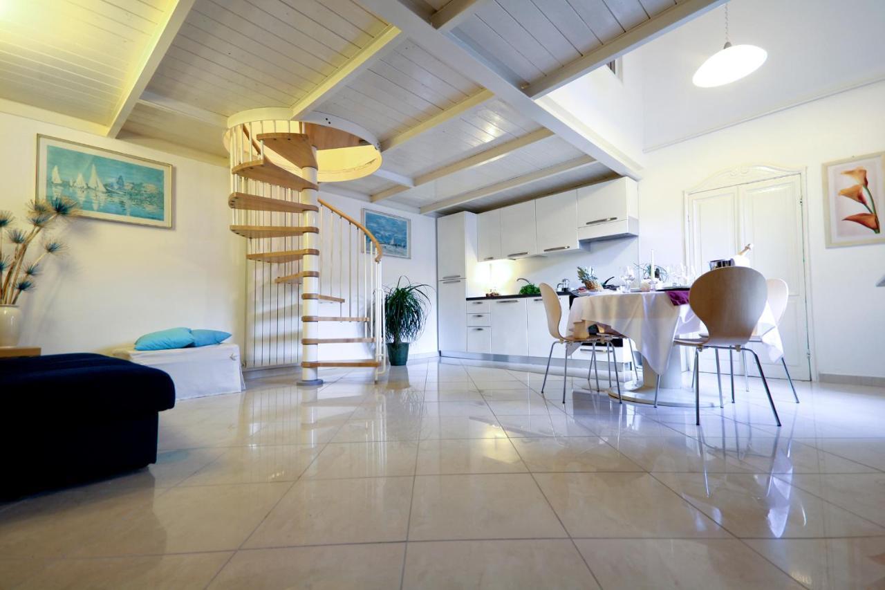אימפריה Villa Chiara Marina Trilocale מראה חיצוני תמונה